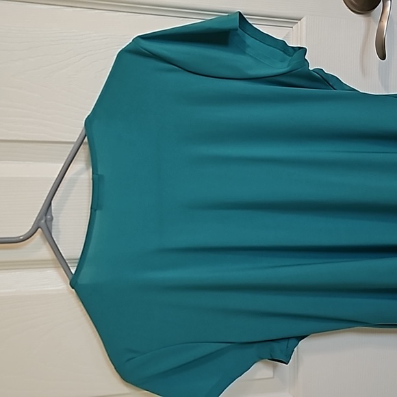 Shirt - Picture 4 of 6